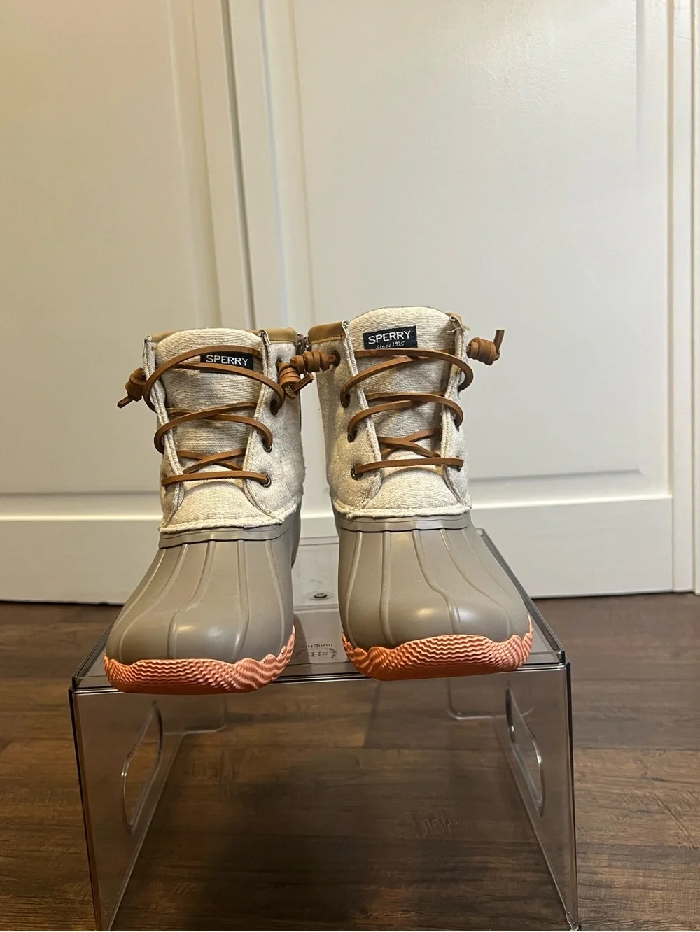 Sperry girls top